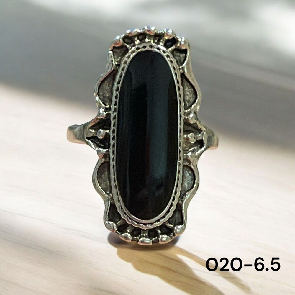 Womens Ring Size 6.5 Band Silver Metal Boho Black Stone Gothic Jewelry 020-6.5